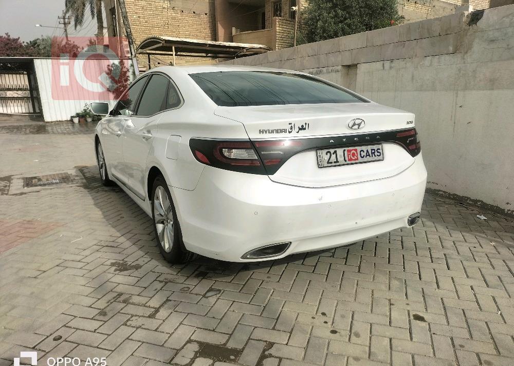 هيونداي أزيرا